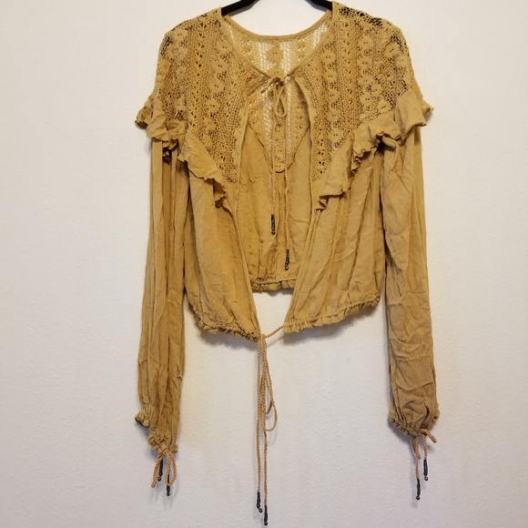 Free People crocheted and ruffled peasant blouse - Picture 2 of 8